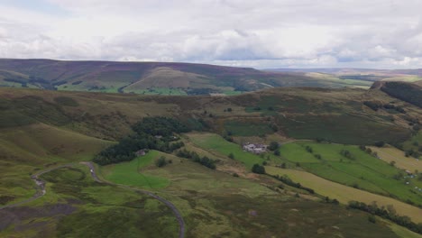 paisaje natural sobre el parque nacional del distrito de peak en el centro de inglaterra, reino unido
