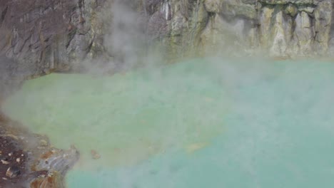 santa ana volcano crater turquoise sulphur lake cerro verde national park