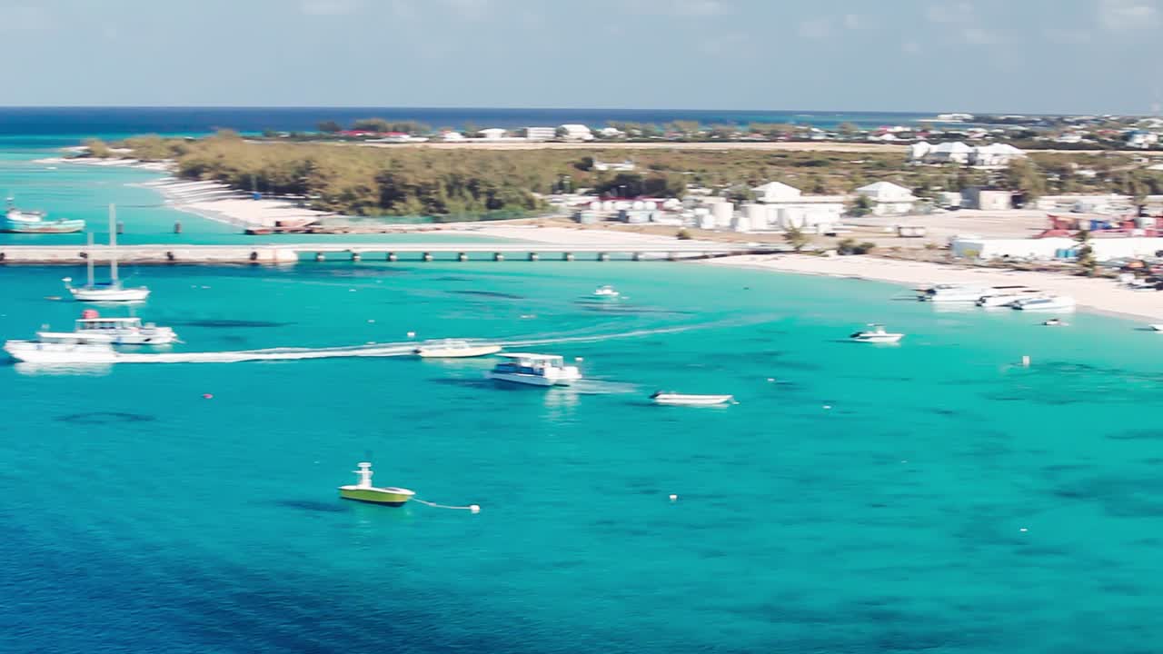 겨울 시즌에 아름다운 카리브 섬의 조감도