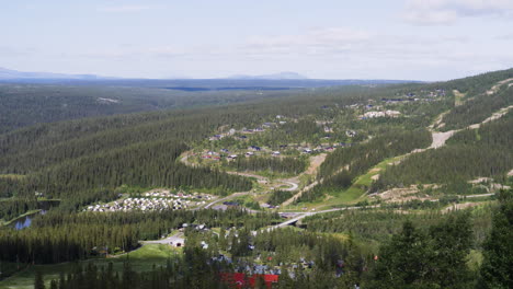 Panning-View-Of-Bydalen-Ski-Resort-From-A-Alpine-Mountain-In-Sweden