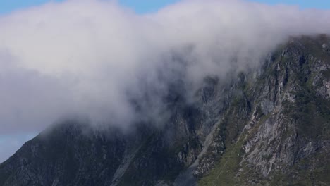 lofoten es un archipiélago en el condado de nordland, noruega.