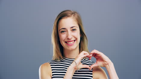 siempre tiene un corazón amable.