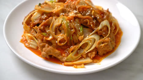 stir-fried-pork-with-Korean-spicy-paste-and-kimchi---Korean-food-style