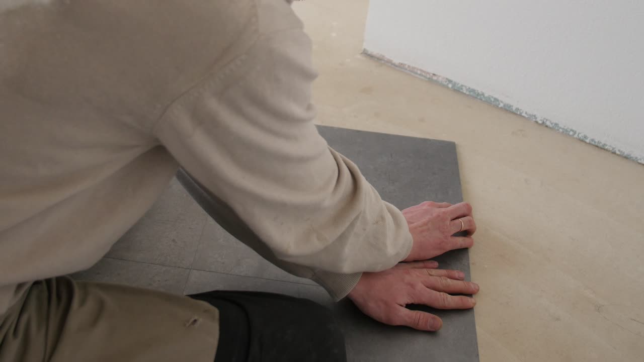 바닥 타일 설치