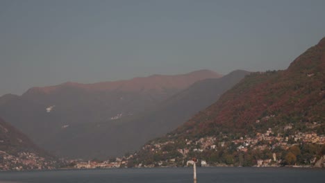 Lago-De-Como-En-Como,-Italia