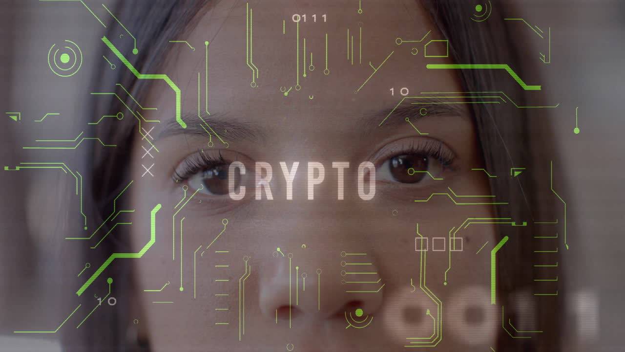 texto criptográfico y animación de placa de circuitos sobre el primer plano de la cara de la persona