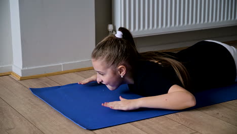 Kid-exercising-in-class