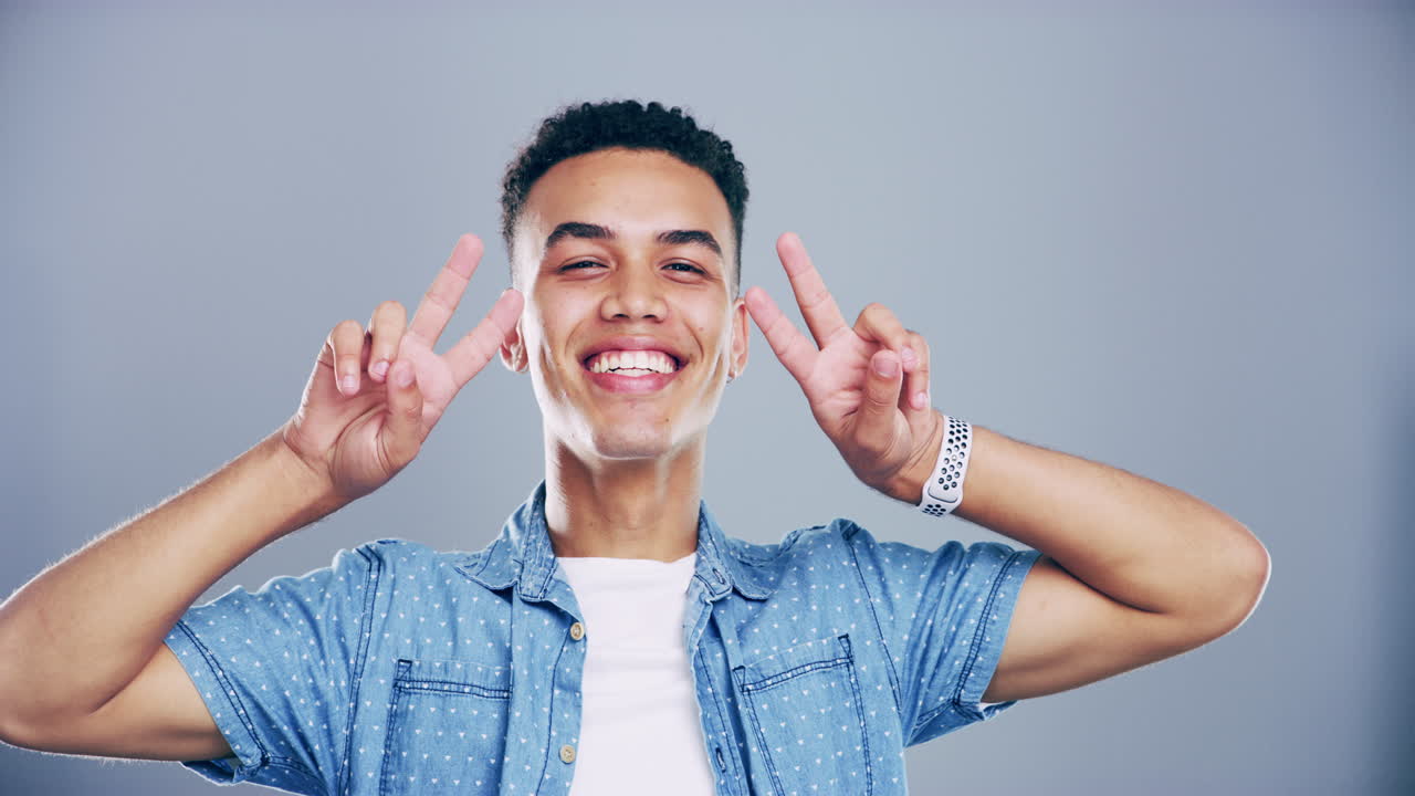 뒷면에서 잡아!