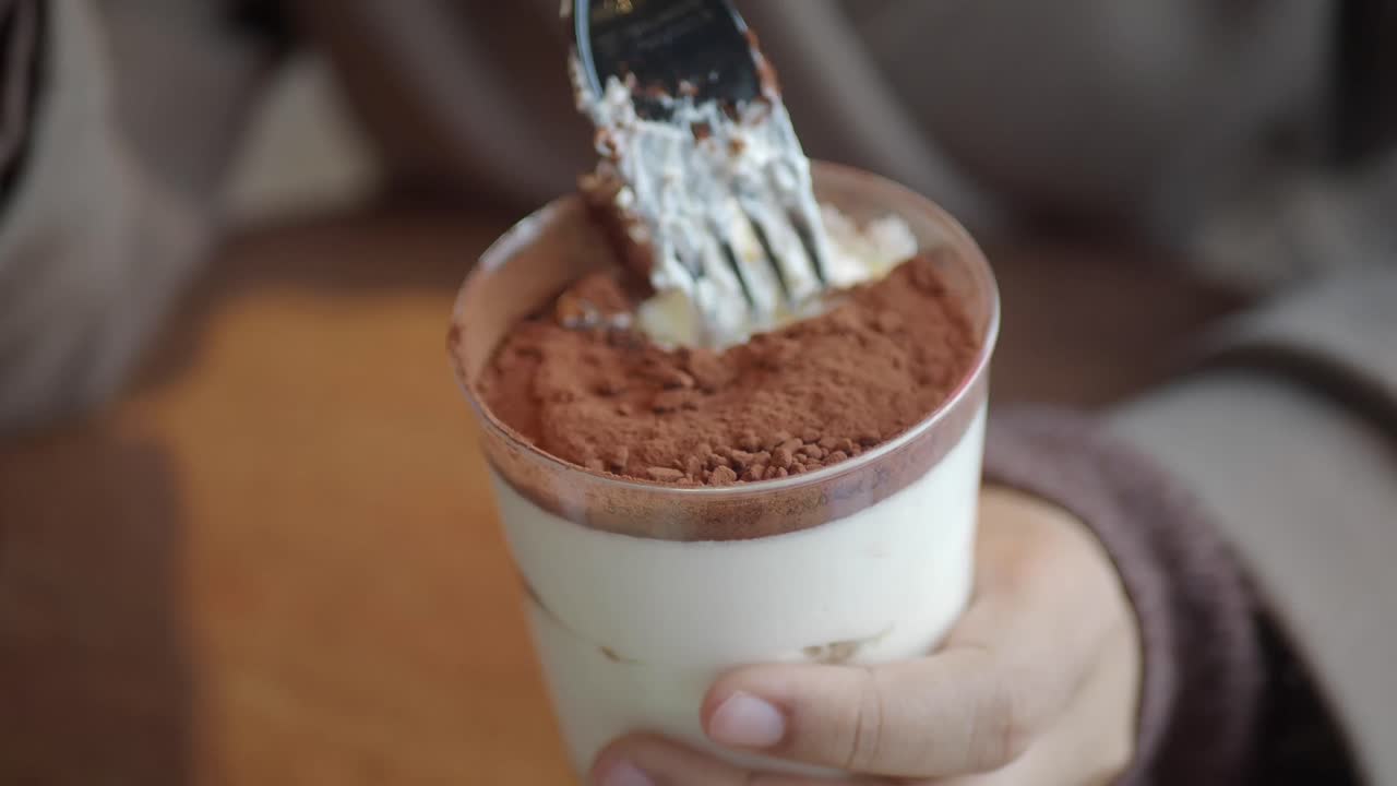 Tiramisù in una tazza