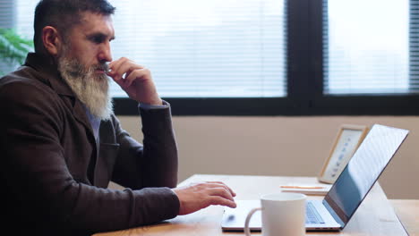 Caucasian man in the office