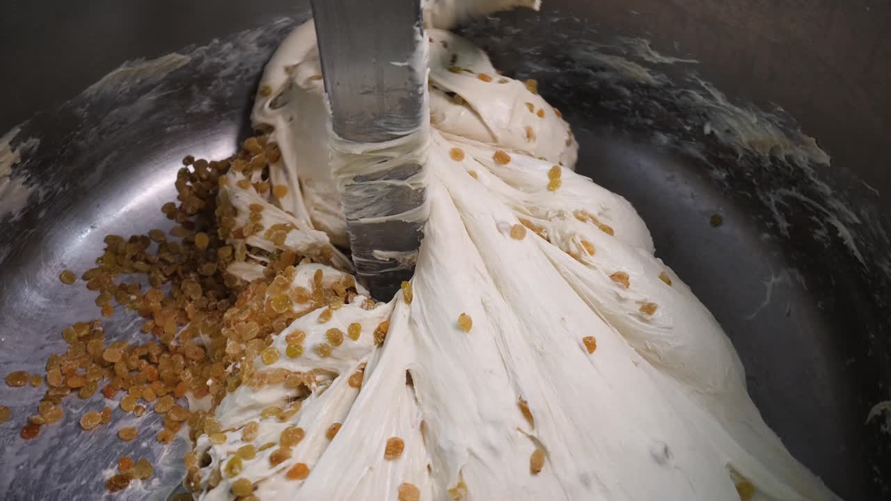 상업용 서에서 인과 반죽을 는 것