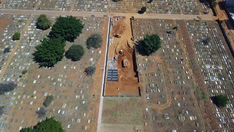 zooming in, exclusive sector to deaths by coronavirus in brasilia cemetery