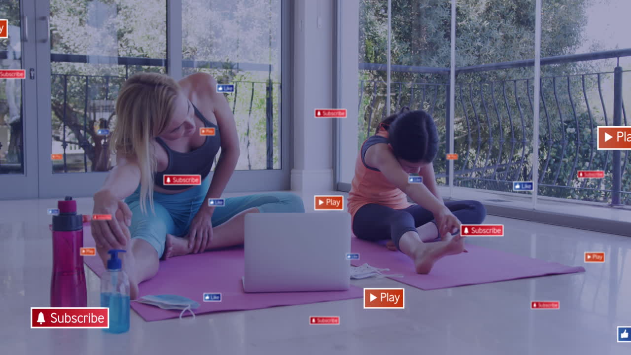 집에서 운동하는 딸과 함께 백인 여성에 대한 미디어 아이콘의 애니메이션