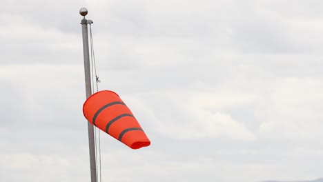 windsock showing wind direction and speed