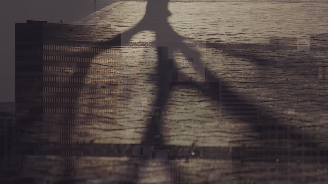 animación del procesamiento de datos financieros sobre personas que caminan por la calle y el paisaje urbano