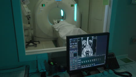 ct scan in progress