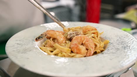 shrimp fettuccine alfredo