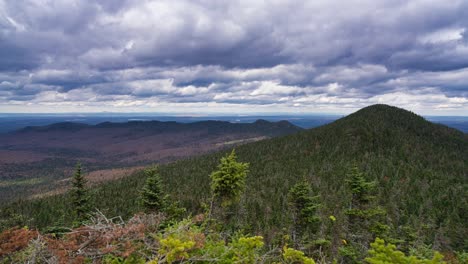 Timelapse-on-top-of-a-mountain-chain