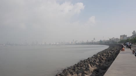 Horizonte-De-La-Ciudad-De-Mumbai-Desde-Marine-Drive-Walk-En-India