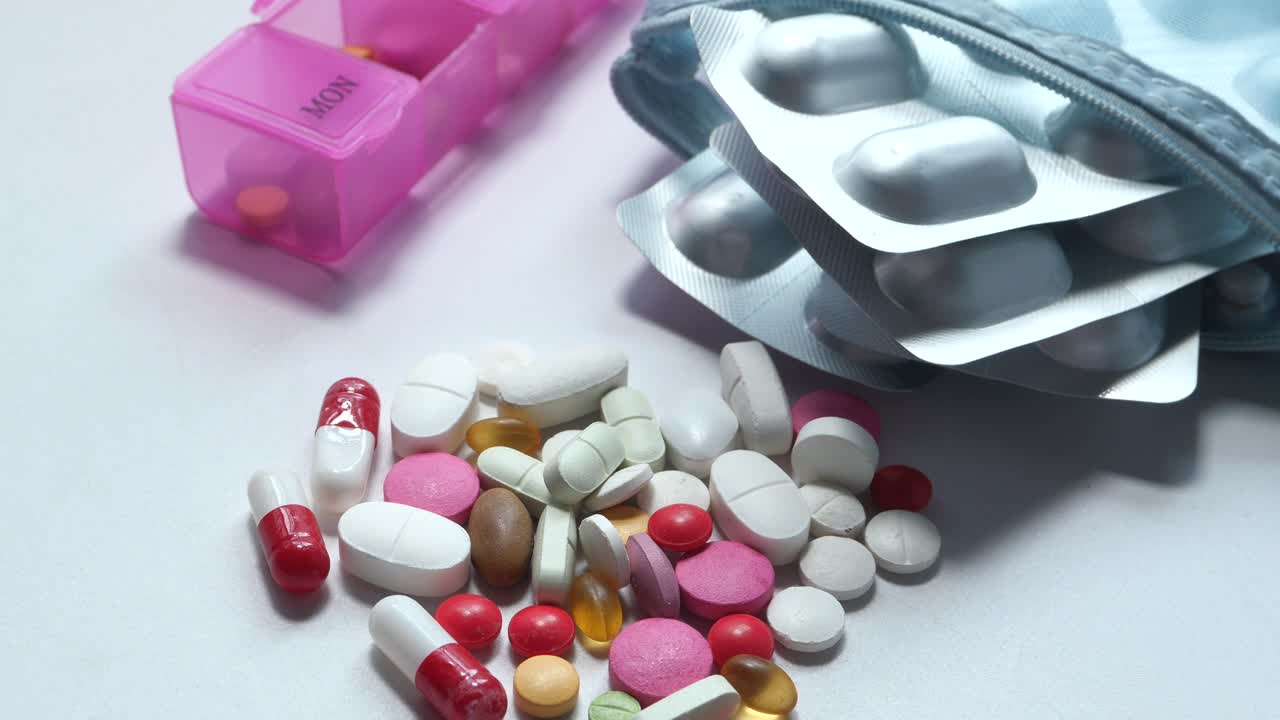 약 및 약 조직자