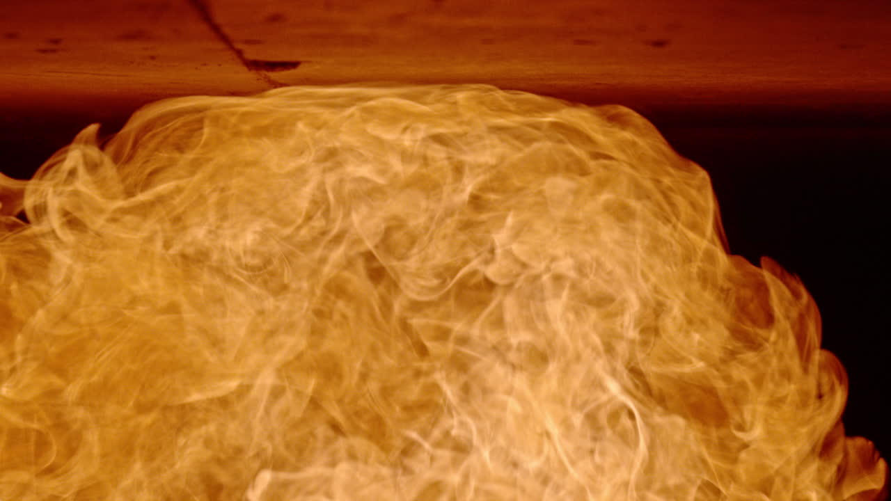 팬텀 veo 4k 12비트 원시를 사용하여 1000fps에서 콘크리트 천장에 cu 불덩어리 샷