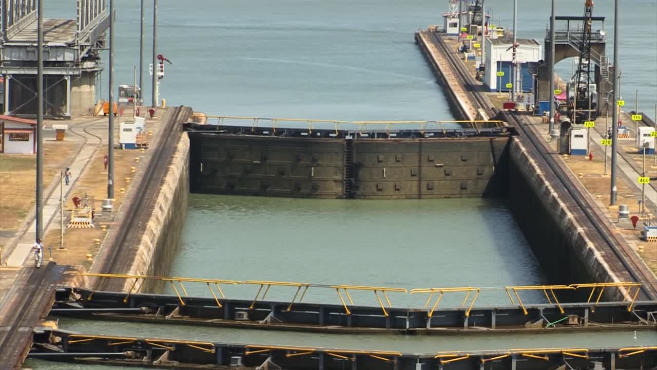 Closed chambers of Miraflores Locks, Panama Canal
