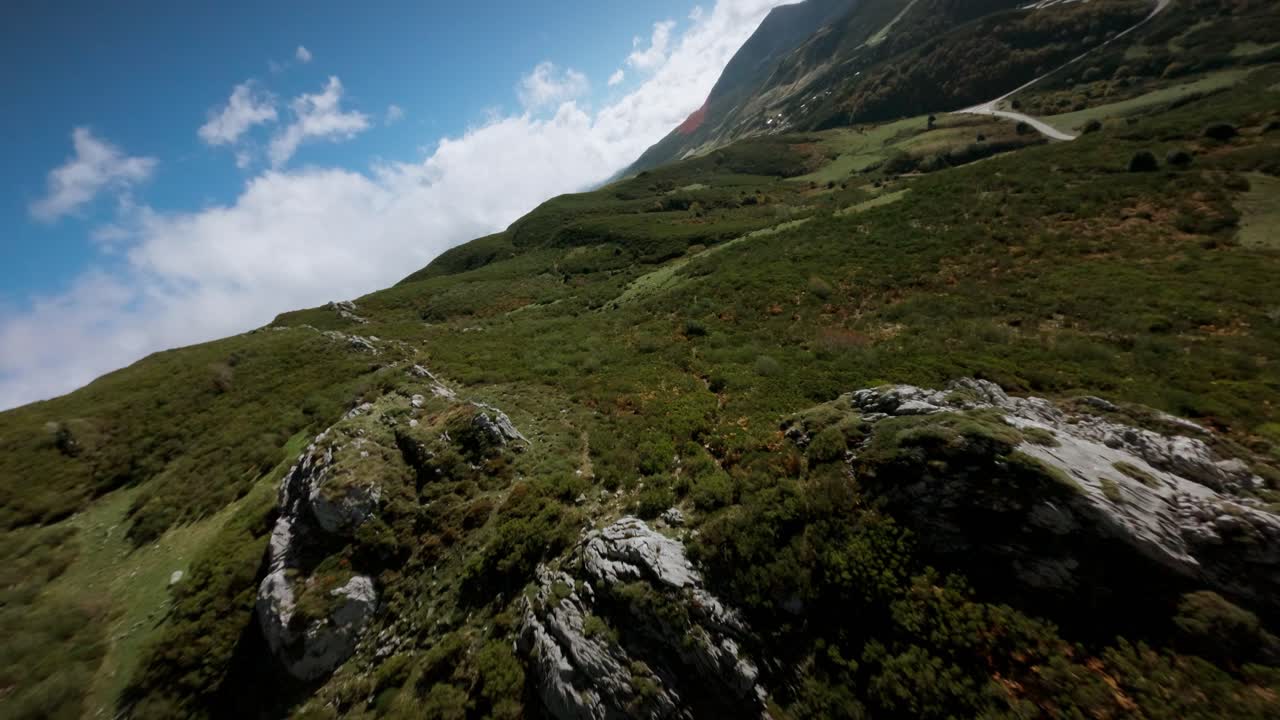 Mountain view of Pico Torres and surrounding valleys
