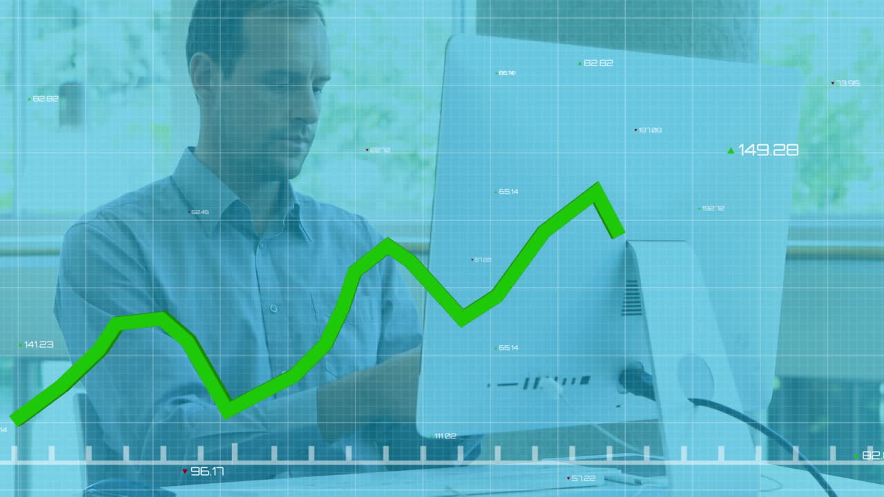 Animazione dell'elaborazione di dati finanziari su un uomo d'affari che lavora in ufficio