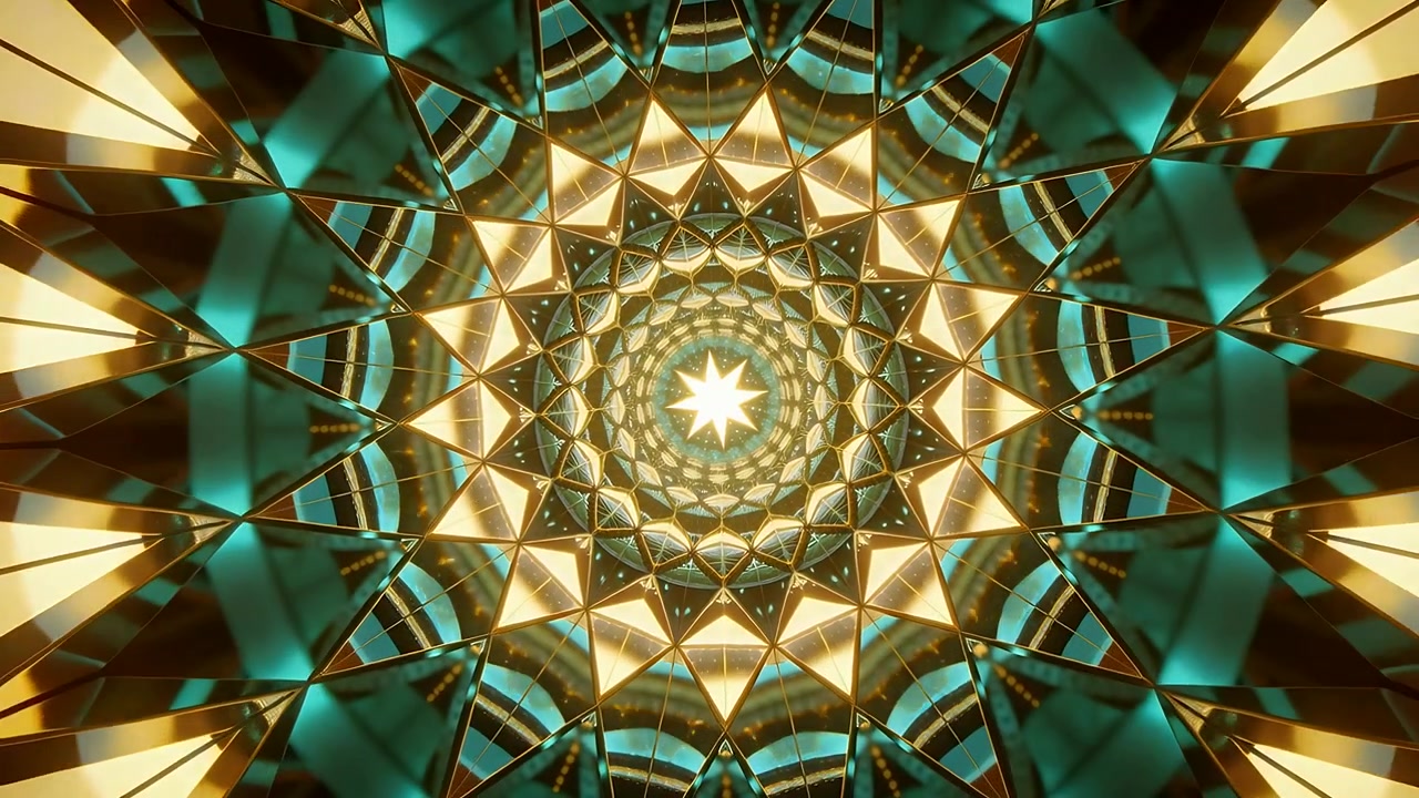 Mandala iniziale che ruota, zoomando in un tunnel CGI, rivelando pannelli a specchio a forma di stella e fasce color verde acqua.