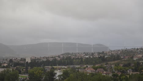 Grand-Trail-Des-Templiers-Sendero-Que-Se-Extiende-Por-Diversos-Paisajes