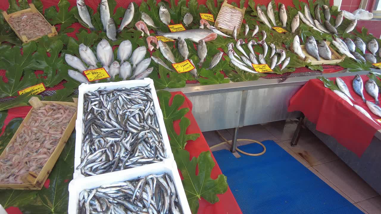 해산물 시장 에서 신선 한 물고기