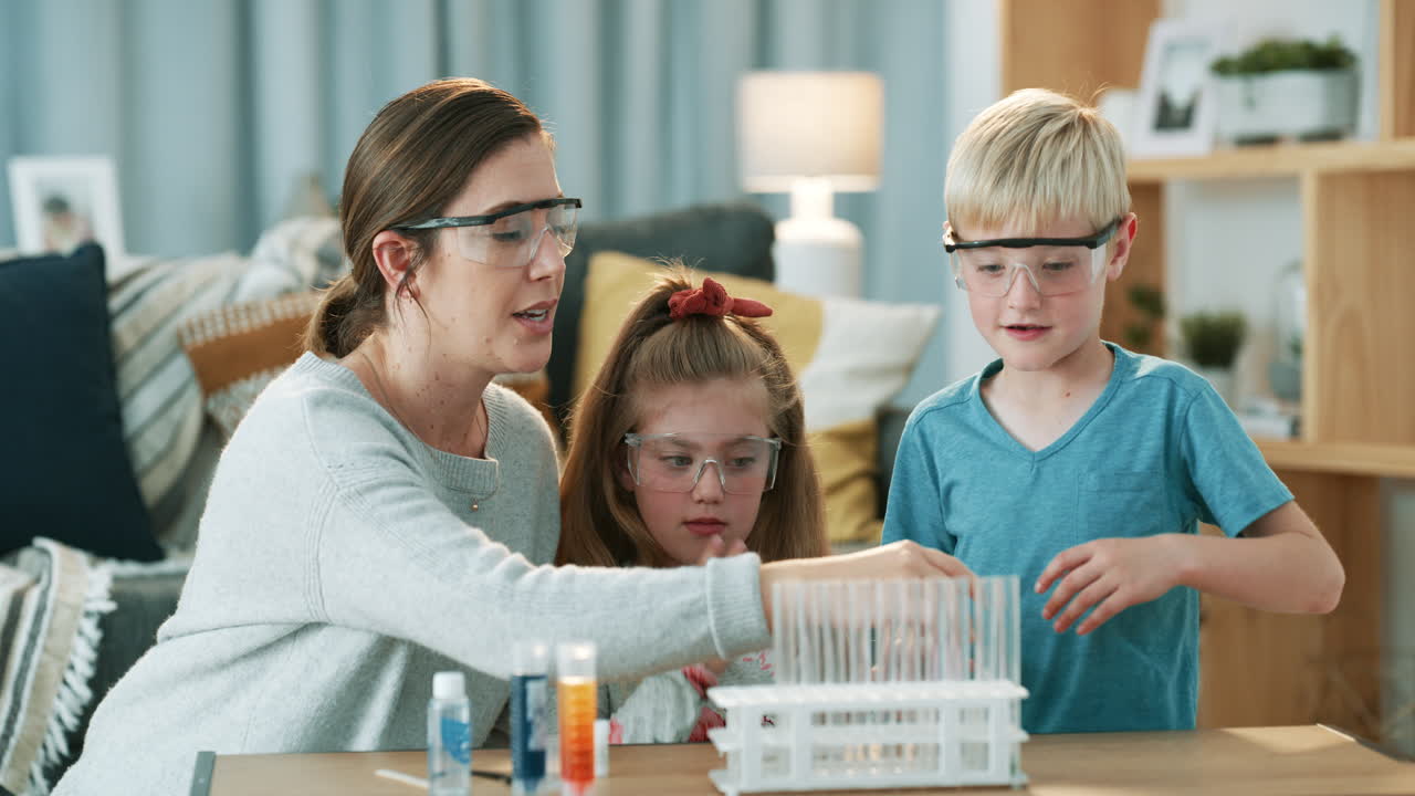 los niños aprenden mejor cuando juegan.