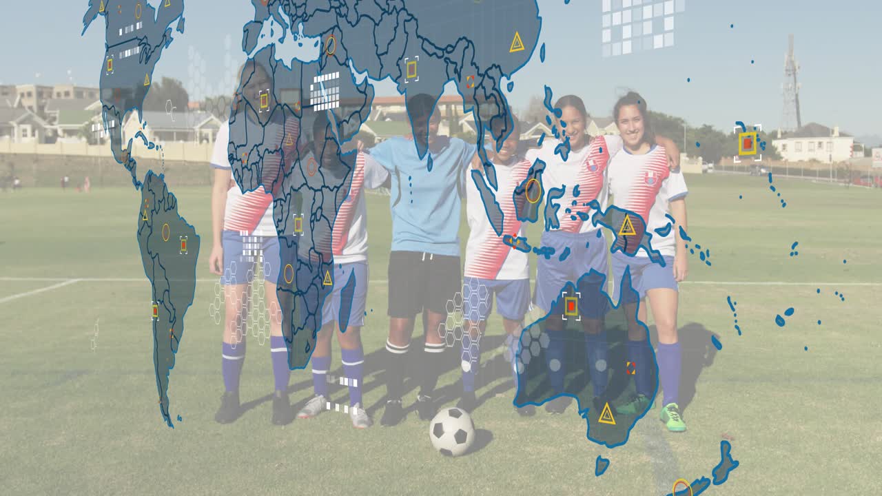 지도 윤곽선이 데이터 오버레이를 따라 움직이며 애니메이션으로 나타나는 동안 경기장에서 팔짱을 끼고 있는 6명의 여자 축구 선수