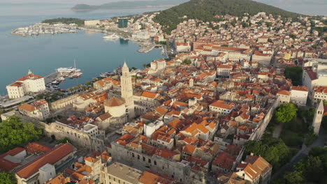 AERIAL-Shot-of-the-city-of-Split-in-Croatia,-Europe-29