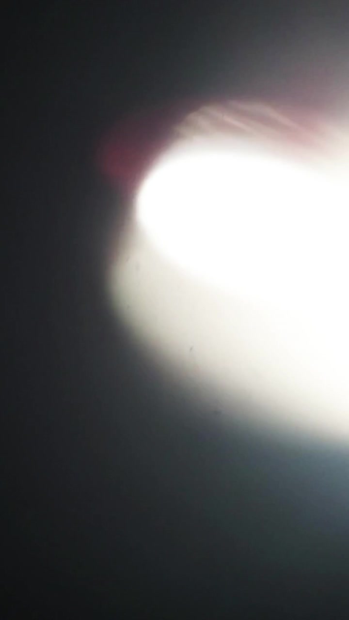 Transições Abstratas de Vazamentos de Luz e Reflexos de Lente