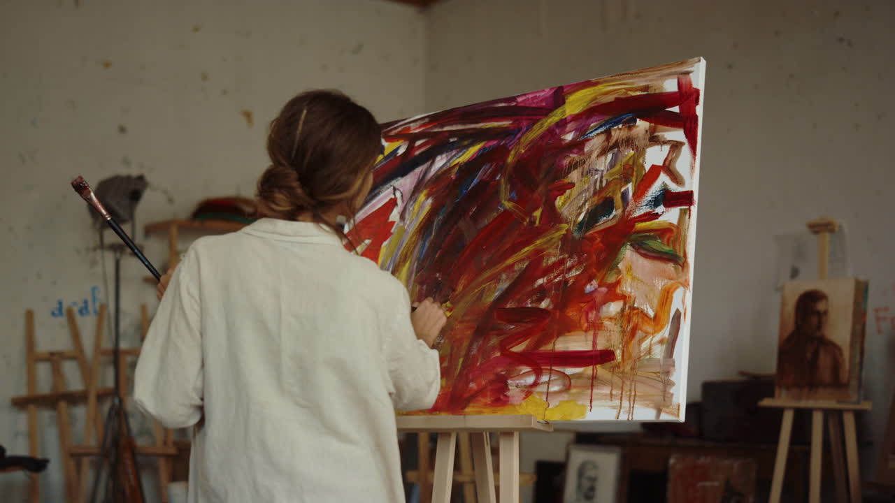 직장에서 창조하는 재능있는 여성