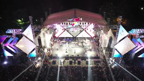 night concert performance