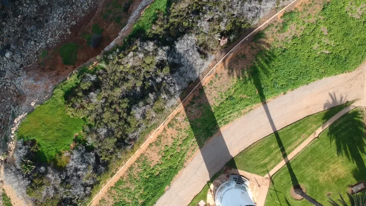 imágenes de drones de un faro en rancho palos verdes, los ángeles, california, estados unidos