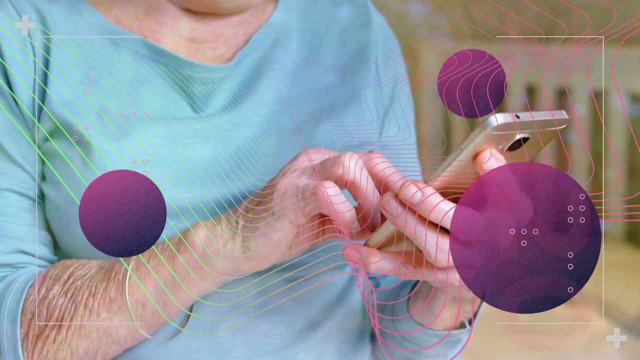 animación de pantalla digital con puntos sobre la sección media de una mujer caucásica con teléfono inteligente