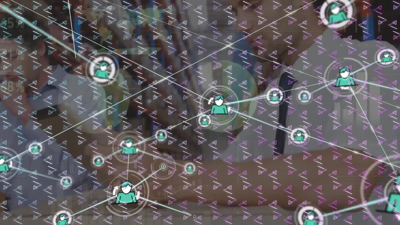 animación de la red de conexiones sobre filas de patrón móvil y hombre que trabaja en el almacén