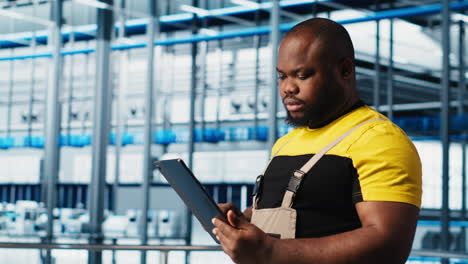 industry 4.0 photovoltaics plant admin using digital device app