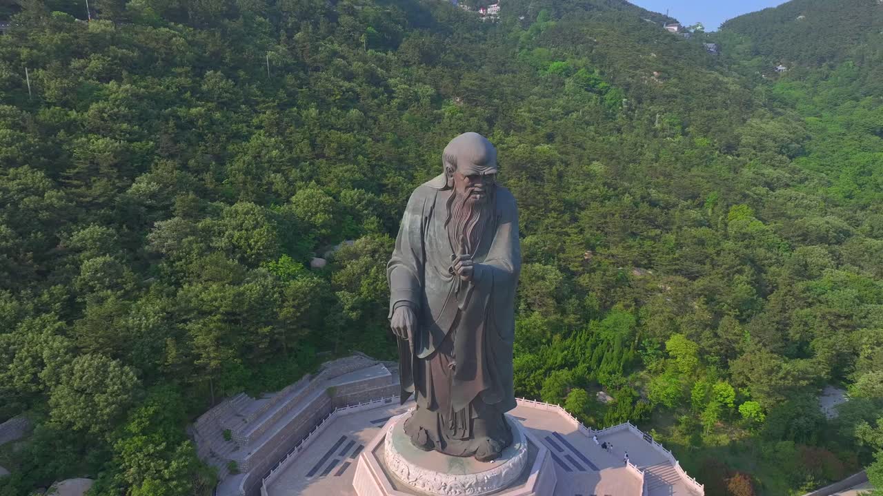 Aerial photography of the statue of Laozi in Taiqing Palace, Laoshan Mountain, Qingdao, China. The statue of Laozi, the founder of Chinese Taoism,