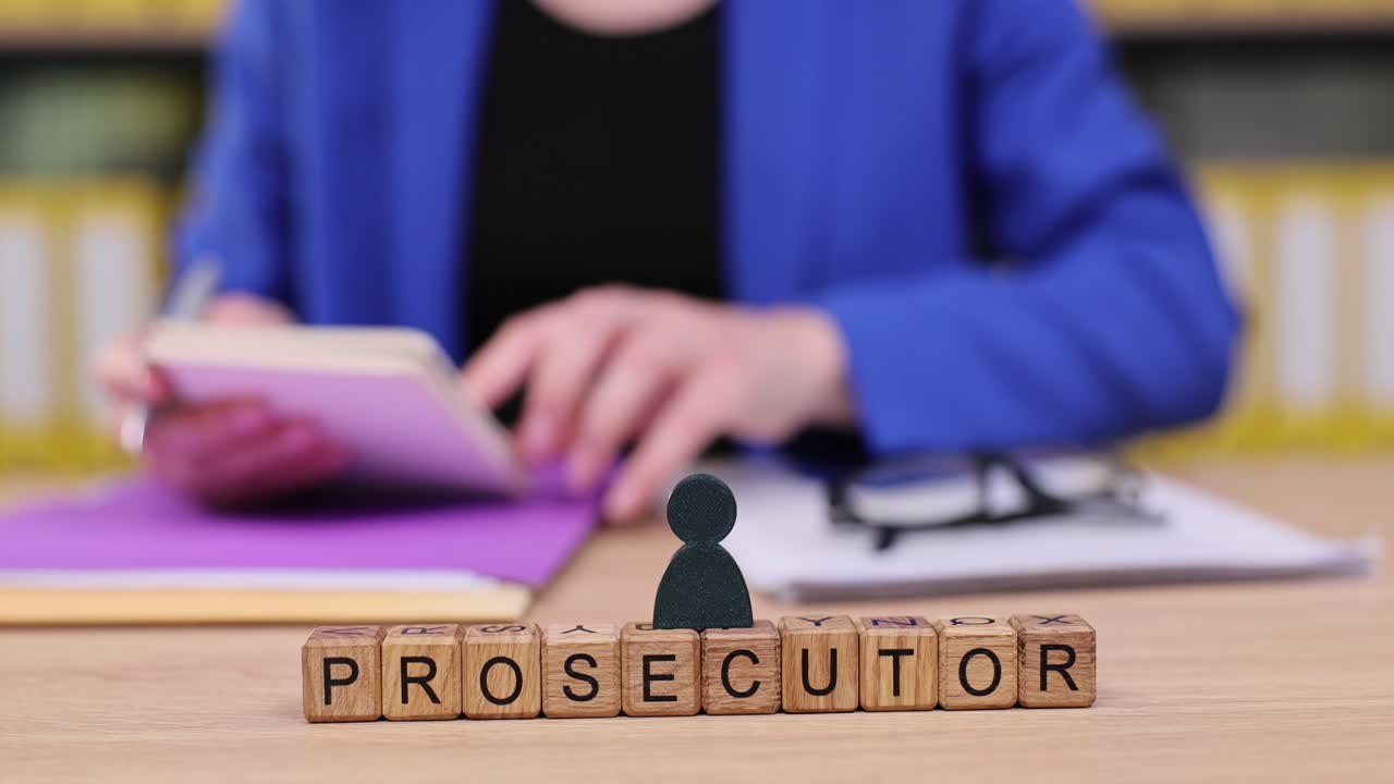Image related to the word prosecutor