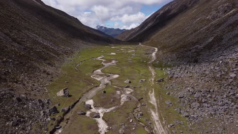 Overflight-over-the-Mifafí-Valley-in-the-state-of-Mérida,-Venezuela