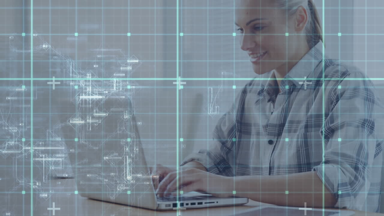 animación del procesamiento de datos sobre una mujer usando una computadora portátil
