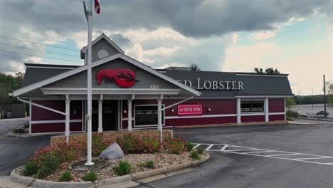 aerial view of red lobster restaurant
