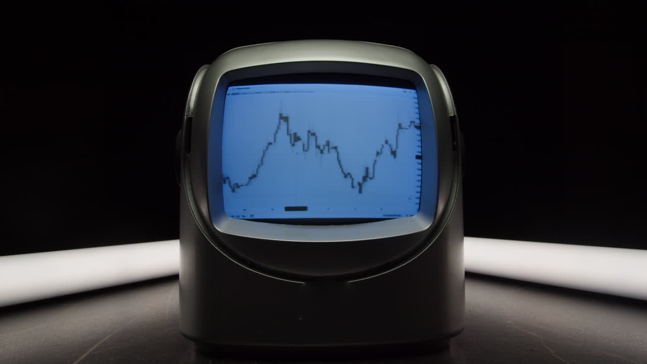 Retro TV, vintage television In a nostalgic setup, a retro TV displays grain on screen, scary halloween night device good for chroma key and green screen. High quality 4k footage