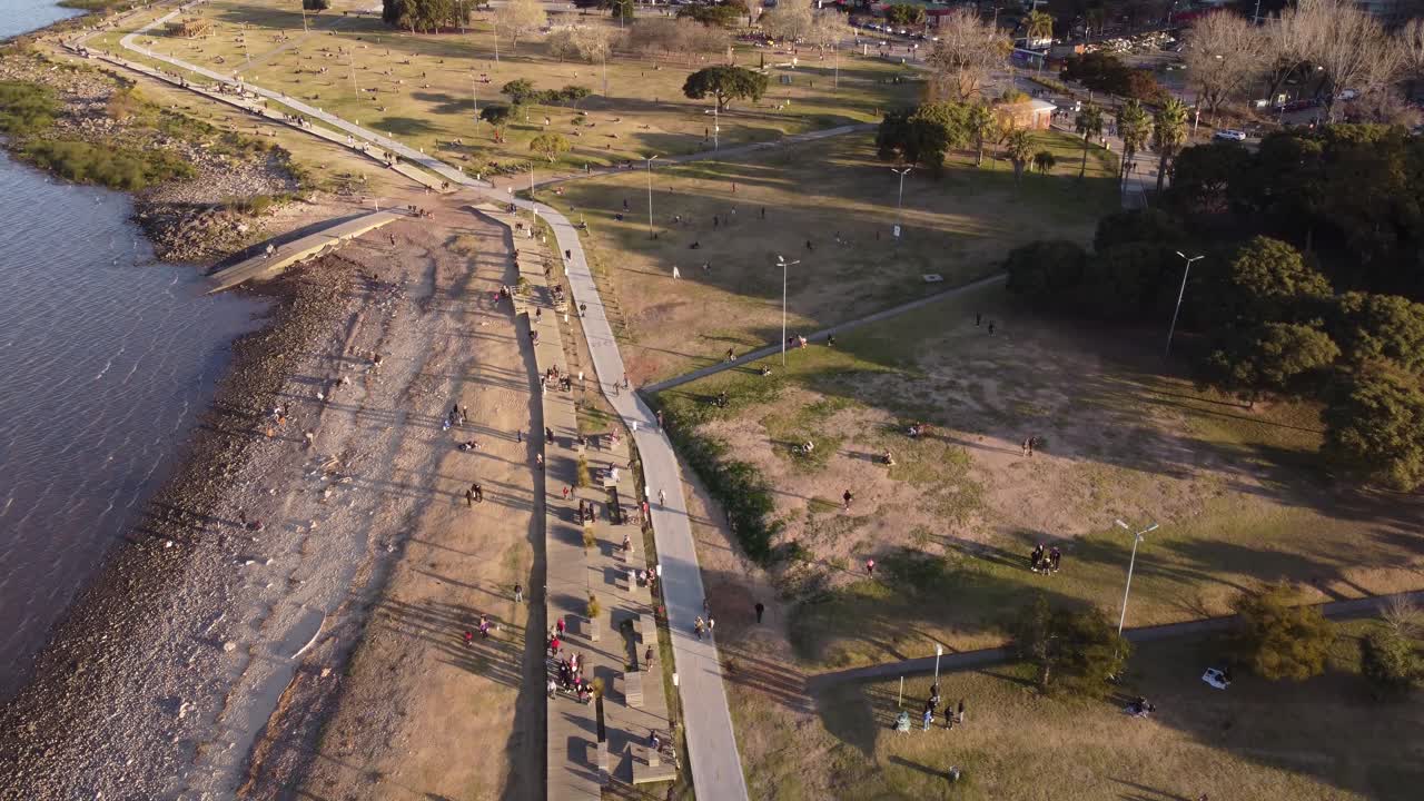 아르헨티나 부에노스아이레스 지방 비센테 로페즈 해안 공원 휴양지의 조감도