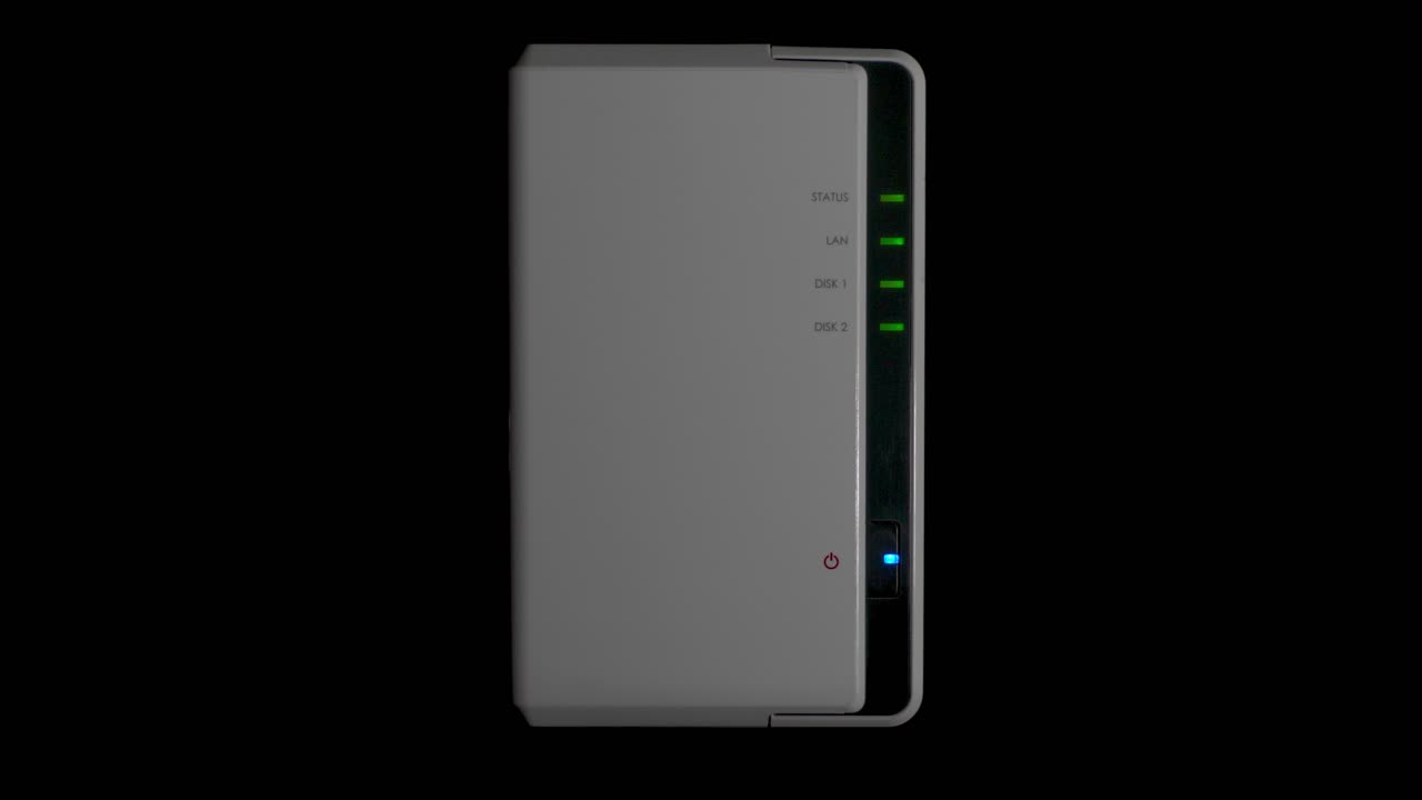 fondo negro aislado de almacenamiento conectado a la red, cerrado