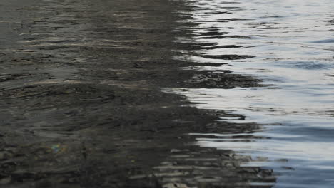 endless water wave surface view